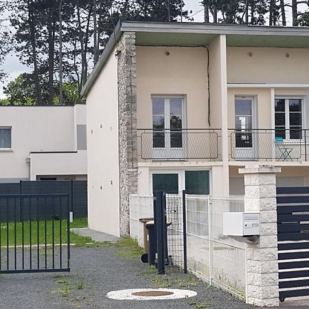 La Patalisse, Maison Type 3 Et Jardin Joué-lés-Tours Exteriör bild